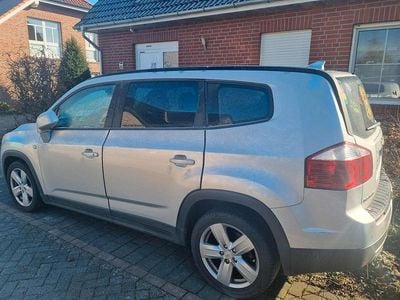 Gebraucht Chevrolet Orlando 163 PS (119 kW) 2012 Silber Van / Kleinbus