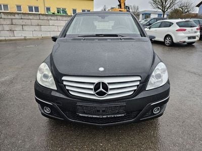 Mercedes B150