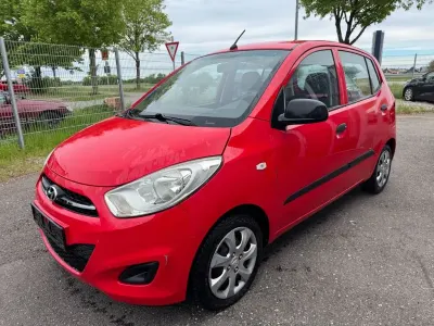 Usata Hyundai i10 Edition 69 CV (50 kW) 2013 Rosso Utilitaria