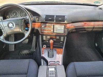 gebraucht BMW 528 i Limousine Automatik TV Handy