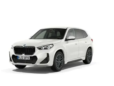 Gebraucht BMW iX1 M Sport 230 kW (313 PS) 2023 Weiß SUV
