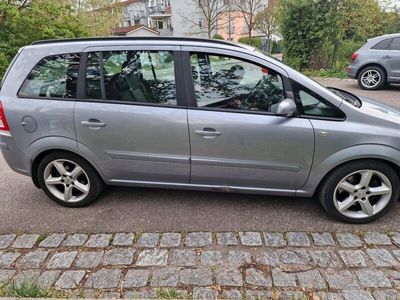 gebraucht Opel Zafira 7 sitze