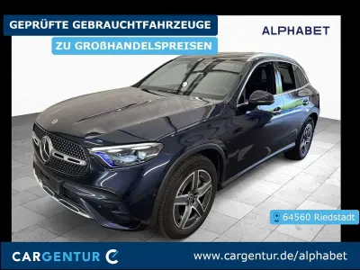 Gebraucht Mercedes GLC200 AMG line 227 PS (166 kW) 2023 Blau SUV