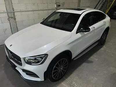 Gebraucht Mercedes GLC300e AMG 194 PS (142 kW) 2022 Diamantweiss SUV
