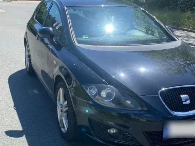 Gebraucht Seat Leon Style 140 PS (102 kW) 2012 Schwarz Limousine