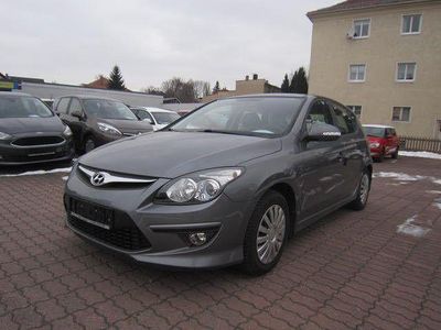 Gebraucht Hyundai i30 Edition 109 PS (80 kW) 2011 Limousine