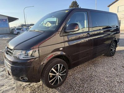 Samoa/dark wood Gebraucht 2015 VW Multivan Cup Van | 18.900 €