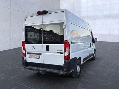 Gebraucht Peugeot Boxer 140 PS (102 kW) 2023 Weiss Van