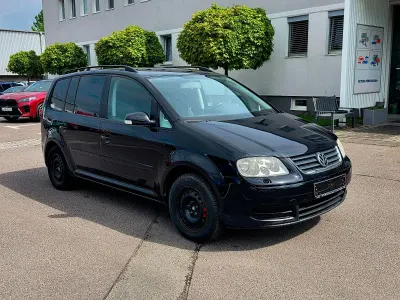 Gebraucht VW Touran 109 PS (80 kW) 2006 Schwarz Van / Kleinbus