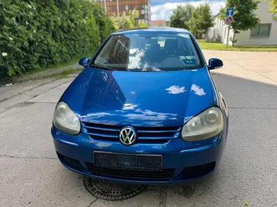 Gebraucht VW Golf IV 105 PS (77 kW) 2004 Blau Limousine