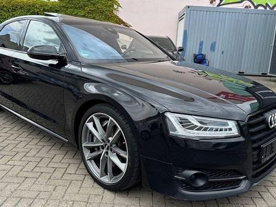 Audi S8 plus
