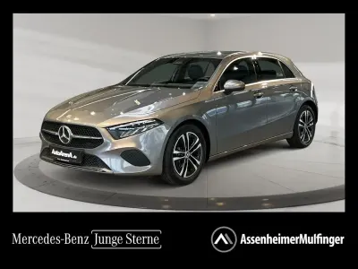 Gebraucht Mercedes A200 Progressive 163 PS (119 kW) 2025 Grau Limousine