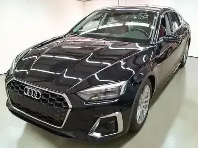 Gebraucht Audi A5 Sportback S-Line 163 PS (119 kW) 2023 Schwarz Kleinwagen