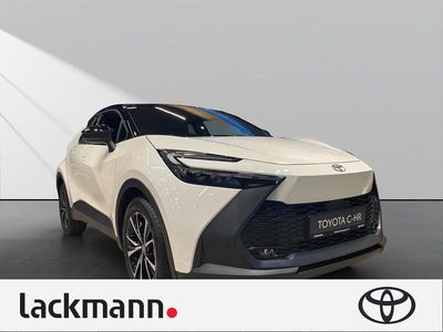 Neu Toyota C-HR 98 PS (72 kW) 2025 040)/ black (202) (weiss SUV