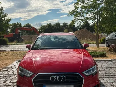 Gebraucht Audi A3 S-Line 150 PS (110 kW) 2019 Rot Limousine