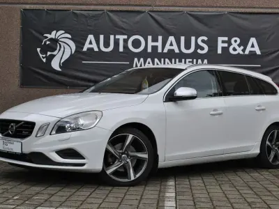 Używany Volvo V60 R-Design 163 KM (119 kW) 2012 Biały Kombi