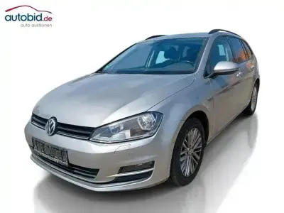 Gebraucht VW Golf VII Cup 105 PS (77 kW) 2014 Silber metallic Kombi