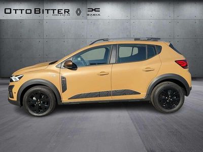 Neu Dacia Sandero Extreme 110 PS (80 kW) 2025 Safaribeige Limousine