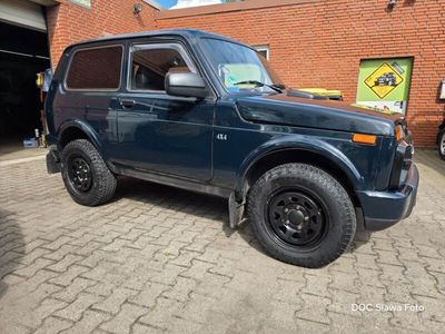 Lada Urban