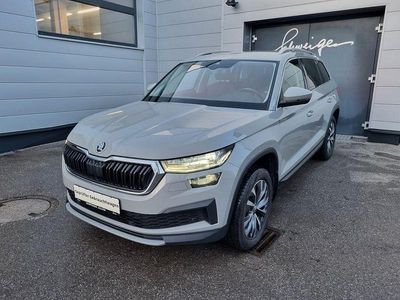 Grau Gebraucht 2022 Skoda Kodiaq Style SUV | 34.990 € (Etwas zu teuer)