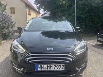 Schwarz Gebraucht 2018 Ford Focus Titanium Kombi | 11.300 € (Guter Preis)