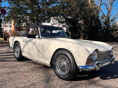 Gebraucht Triumph TR4 105 PS (77 kW) 1963 Weiß Cabrio