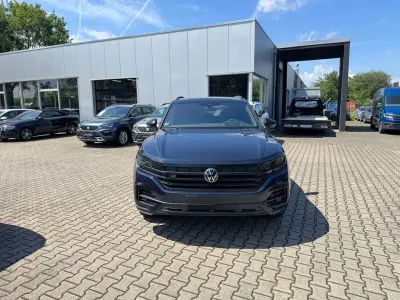 Gebraucht VW Touareg R-line Edition 286 PS (210 kW) 2023 Beige SUV