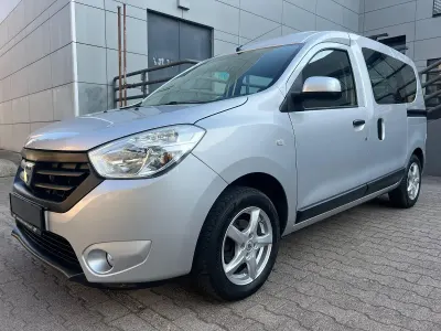 Gebraucht Dacia Dokker Lauréate 75 PS (55 kW) 2015 Silber Van / Kleinbus
