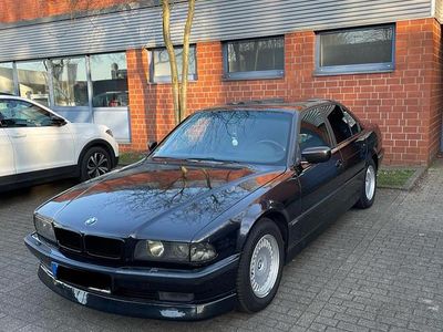 Gebraucht BMW 728 193 PS (141 kW) 1998 Schwarz Limousine