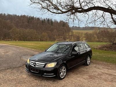 Gebraucht Mercedes C200 136 PS (100 kW) 2013 Schwarz Kombi