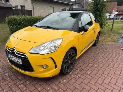Gebraucht Citroën DS3 Sport Chic 156 PS (114 kW) 2010 Gelb Kleinwagen
