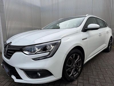 Second-hand Renault Mégane GrandTour Intens 132 CP (97 kW) 2017 Alb Break
