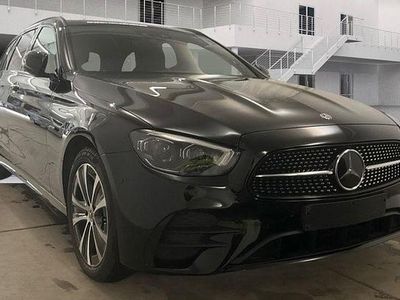 Gebraucht Mercedes E300 AMG line 194 PS (142 kW) 2020 Schwarz Limousine