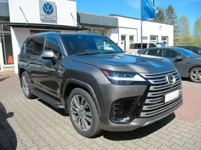 Gebraucht Lexus LX600 415 PS (305 kW) 2023 Grau SUV