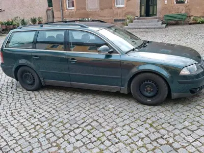 Gebraucht VW Passat 131 PS (96 kW) 2004 Grün Kombi
