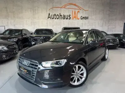 Używany Audi A3 Ambiente 105 KM (77 kW) 2014 Brązowy Sedan/Limuzyna