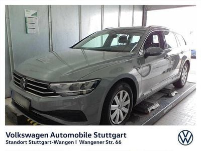 Gebraucht VW Passat Basis 150 PS (110 kW) 2024 Grau Kombi