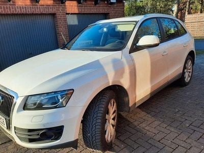 Second-hand Audi Q5 239 CP (175 kW) 2010 Alb SUV