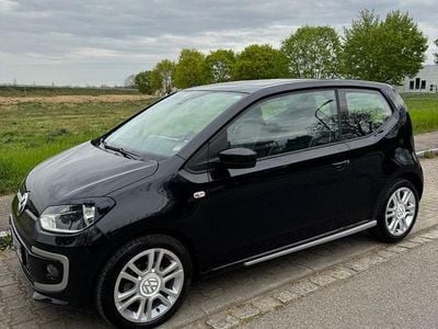 Usata VW up! high up! 75 CV (55 kW) 2013 Nero Utilitaria