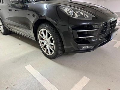 Porsche Macan Turbo