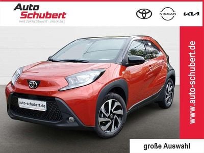 3u4)/ black mica (209) (rot Neu 2025 Toyota Aygo X SUV | 18.590 € (Fairer Preis)