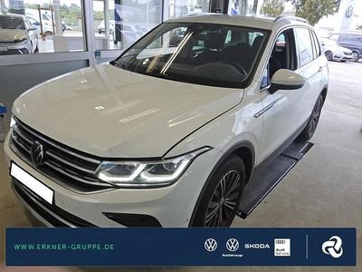 Second-hand VW Tiguan Elegance 190 CP (139 kW) 2023 Alb SUV
