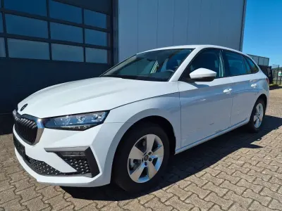Nowe Skoda Scala 116 KM (85 kW) 2026 Biały Hatchback