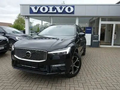 Gebraucht Volvo XC60 Core 250 PS (183 kW) 2025 Onyx black SUV
