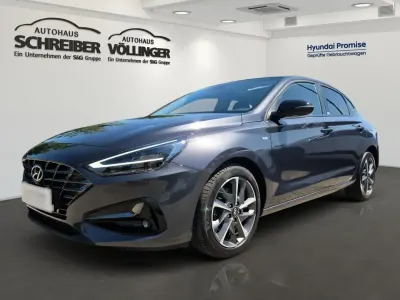 Gebraucht Hyundai i30 Edition 30+ 160 PS (117 kW) 2022 Schwarz Limousine