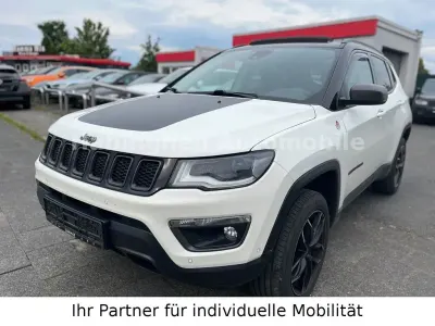Gebraucht Jeep Compass Trailhawk 170 PS (125 kW) 2020 Weiß SUV