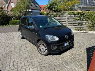 Second-hand VW up! 75 CP (55 kW) 2013 Negru Hatchback