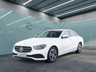 Weiß Gebraucht 2023 Mercedes E220 Avantgarde Limousine | 44.940 € (Teuer)