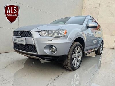 Gebraucht Mitsubishi Outlander Invite 156 PS (114 kW) 2012 Silber SUV