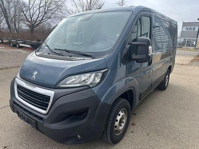 Grau Gebraucht 2021 Peugeot Boxer Van | 9.900 €